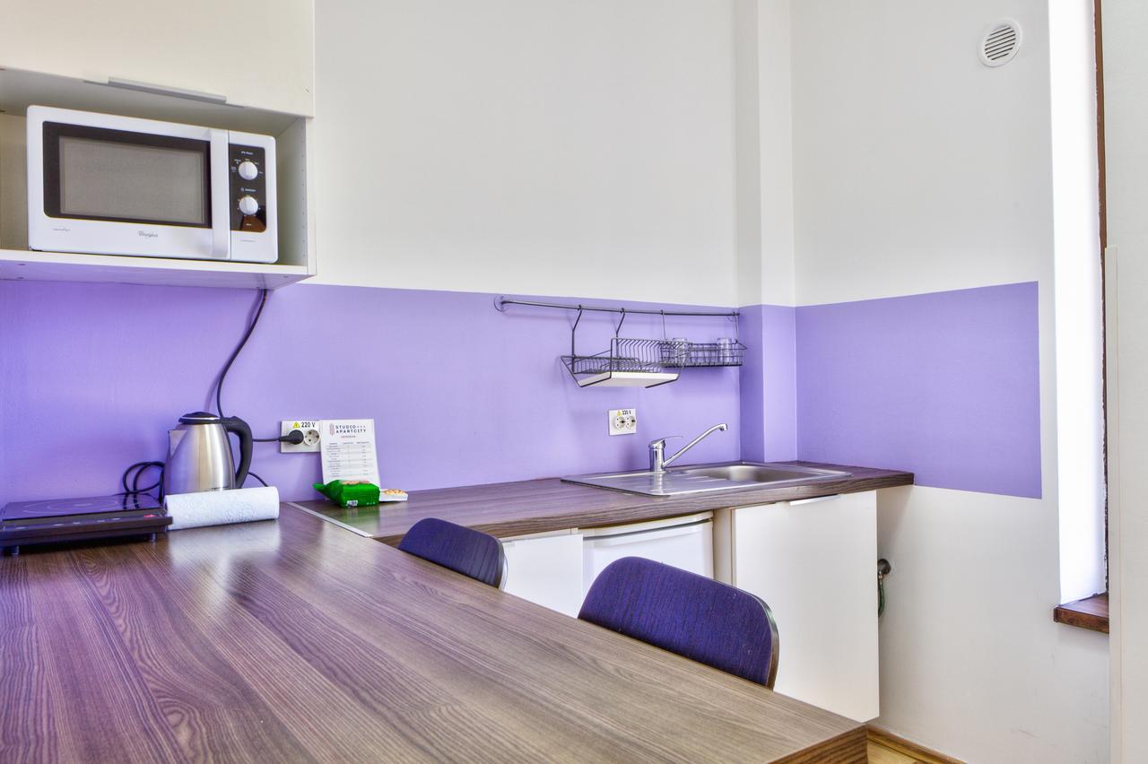 Studio Apartcity Braşov Extérieur photo